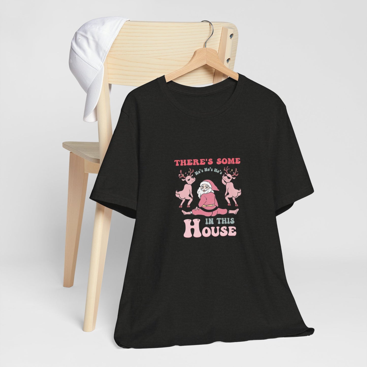 There is some ho's in this house, funny santa Christmas dancing, Unisex Jersey Short Sleeve Tee